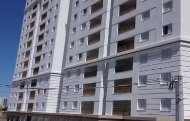 Imagem: O apartamento possui 3 Dormitórios, 1 Suíte, 2 Banheiros