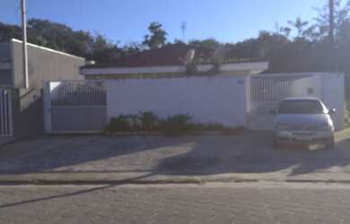 Imagem 6: 2 dormitórios, 1 banheiros, 3 vagas na garagem, 170M² de Área Construída