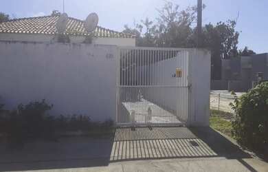 Imagem 4: 2 dormitórios, 1 banheiros, 3 vagas na garagem, 170M² de Área Construída