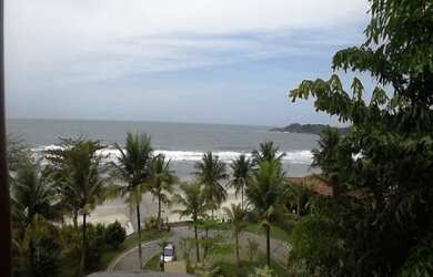 Imagem: A casa em condomínio possui 7 Dormitórios, 6 Suítes, 7 Banheiros