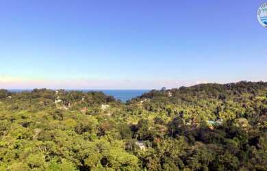 Imagem: O terreno está localizado em Iporanga, Guarujá à venda por