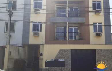 Imagem: O apartamento possui 2 Dormitórios, 1 Suíte, 1 Banheiro, 1