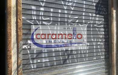 Imagem: A sala comercial possui 3 Banheiros, 4 Vagas na garagem, 108m²