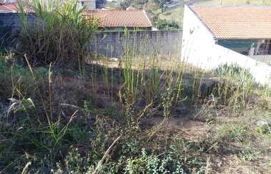 Imagem: O terreno possui 250m² de Área e está localizado em Loteamento