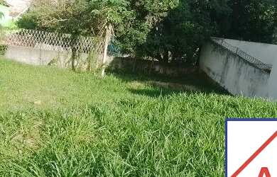 Imagem: O terreno possui 336m² de Área e está localizado em Giardino