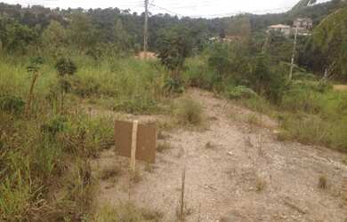 Imagem: A chácara possui 1098m² de Área Privada e está localizado