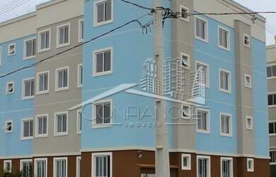 Imagem: O apartamento possui 2 Dormitórios, 1 Banheiro, 1 Vaga na garagem