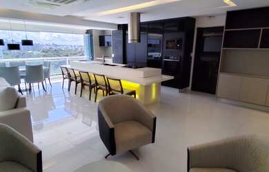 Imagem: O apartamento possui 3 Dormitórios, 3 Suítes, 4 Banheiros