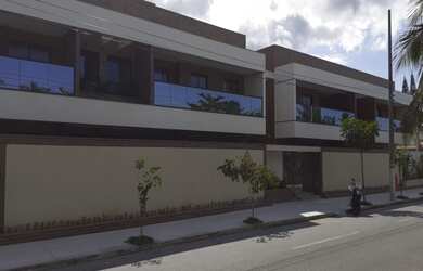 Imagem: A casa possui 2 Dormitórios, 1 Suíte, 2 Banheiros, 1 Vaga