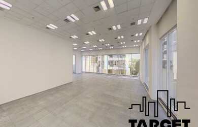 Imagem: A sala comercial possui 3 Banheiros, 16 Vagas na garagem, 705m²