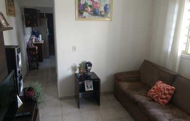 Imagem: A casa possui 2 Dormitórios, 2 Vagas na garagem, 143m² de