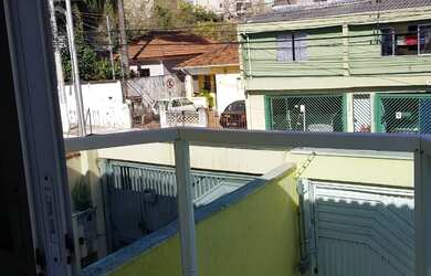 Imagem: A casa possui 4 Dormitórios, 4 Banheiros, 4 Vagas na garagem