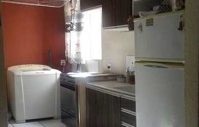 Imagem: O apartamento possui 2 Dormitórios, 1 Banheiro, 1 Vaga na garagem