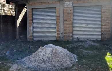 Imagem: O depósito possui 1 Banheiro, 1 Vaga na garagem, 182m² de