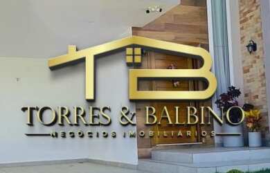 Imagem: A casa em condomínio possui 3 Dormitórios, 1 Suíte, 3 Banheiros