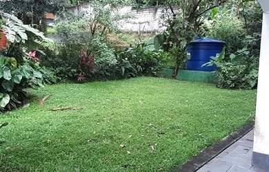 Imagem 8: Casa com vista livre para o mar no centro de Mangaratiba - RJ