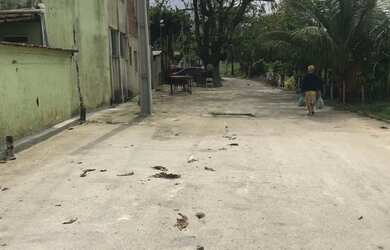 Imagem 16: Casa com quintal grande próximo à praia em Itacuruçá