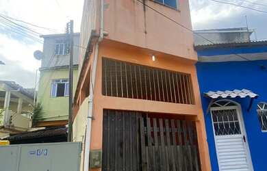 Imagem: A casa possui 3 Dormitórios, 1 Suíte, 3 Banheiros, 1 Vaga