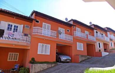 Imagem: A casa possui 2 Dormitórios, 2 Suítes, 3 Banheiros, 1 Vaga