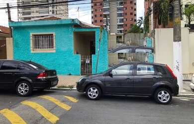 Imagem: O terreno possui 500m² de Área Privada e está localizado