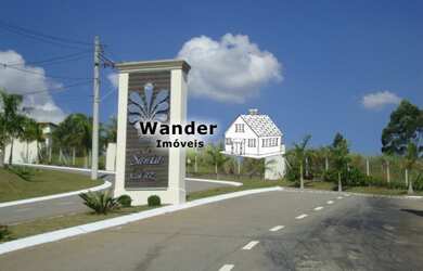 Imagem: O terreno possui 600m² de Área Privada e está localizado