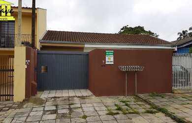 Imagem: A casa possui 2 Dormitórios, 1 Banheiro, 1 Vaga na garagem