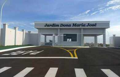 Imagem: O terreno possui 394m² de Área e está localizado em Jardim