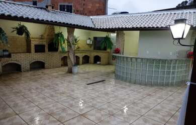 Imagem: A loja está localizado em Cerâmica, Nova Iguaçu à venda