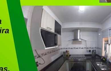 Imagem: A casa em condomínio possui 2 Dormitórios, 2 Banheiros, 2