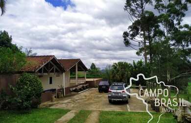 Imagem: A fazenda possui 3 Dormitórios, 1 Suíte, 2 Banheiros, 7m²