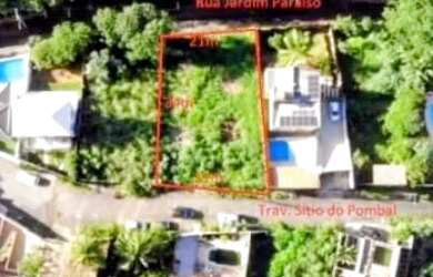 Imagem: O terreno possui 730m² de Área Privada, Imóvel novo e está