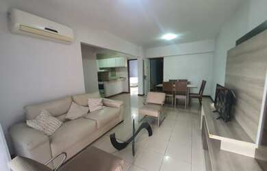 Imagem: O apartamento possui 1 Dormitório, 1 Suíte, 2 Banheiros, 1