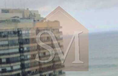 Imagem: O apartamento possui 3 Dormitórios, 3 Suítes, 4 Banheiros