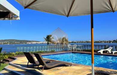 Imagem 16: Mansão de Luxo à Venda em Cabo Frio - 6 Quartos, 3 Suítes, 5 Banheiros...