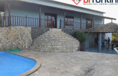 Imagem: A chácara possui 3 Dormitórios, 1 Suíte, 6 Banheiros, 40.000m²