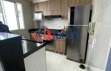 Imagem: O apartamento possui 2 Dormitórios, 1 Banheiro, 1 Vaga na garagem