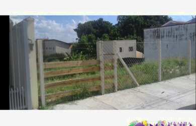 Imagem: O terreno possui 350m² de Área Privada e está localizado