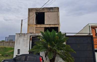 Imagem: A sala comercial possui 1 Banheiro, 250m² de Área Privada