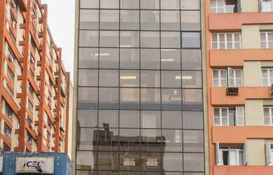 Imagem: A sala comercial possui 1 Banheiro, 134m² de Área Privada