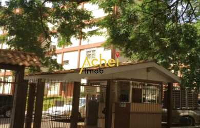 Imagem: O apartamento possui 3 Dormitórios, 1 Banheiro, 1 Vaga na garagem