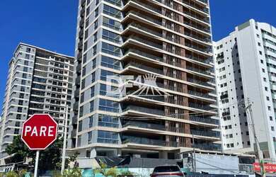 Imagem: O apartamento possui 4 Dormitórios, 4 Suítes, 5 Banheiros