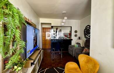 Imagem: O apartamento possui 2 Dormitórios, 2 Banheiros, 1 Vaga na