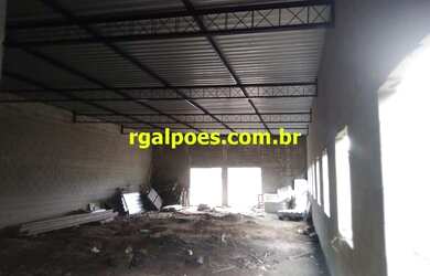 Imagem: O depósito possui 2 Banheiros e está localizado em São Bernardo