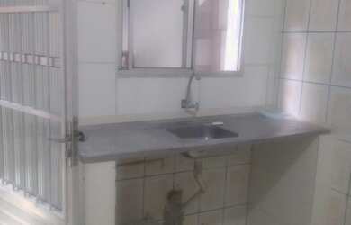 Imagem: A casa possui 1 Dormitório, 1 Banheiro, 55m² de Área e está