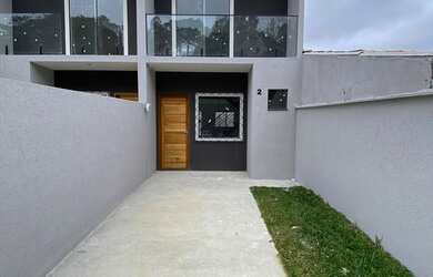 Imagem: A casa possui 2 Dormitórios, 1 Banheiro, 1 Vaga na garagem