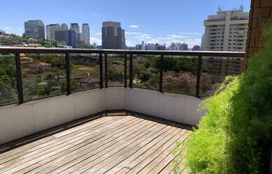 Imagem: O apartamento possui 4 Dormitórios, 4 Suítes, 6 Banheiros