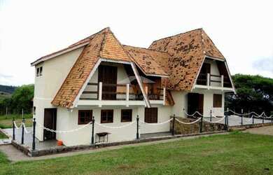 Imagem: A fazenda possui 7 Dormitórios, 6 Suítes, 9m² de Área e