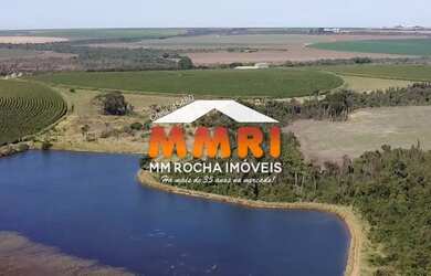 Imagem: A fazenda possui 7 Banheiros, 1.000m² de Área e está localizado