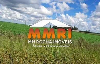 Imagem: A fazenda possui 7 Banheiros e 438000m² de Área e está localizado