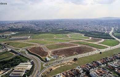 Imagem: O terreno possui 1.147m² de Área e está localizado em Zona